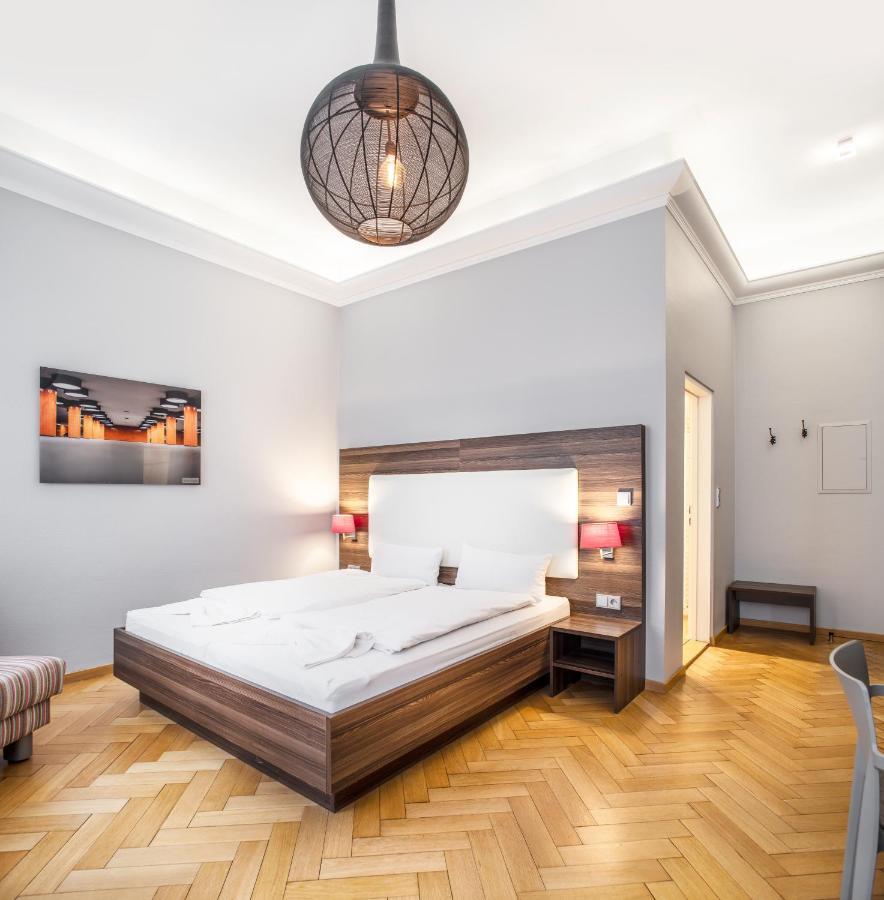 Boardingworld - Aparthotel *
